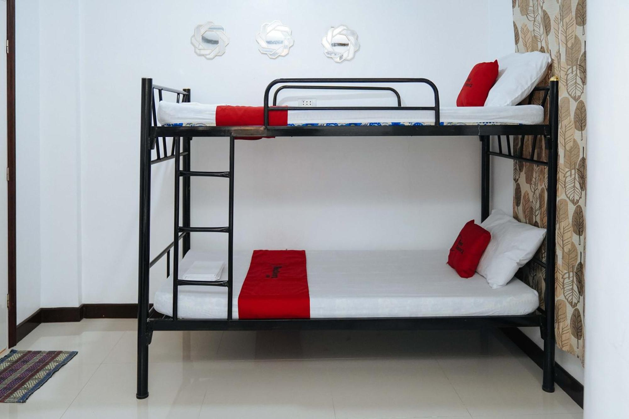 Reddoorz Plus At Billy'S Resort Oslob Extérieur photo